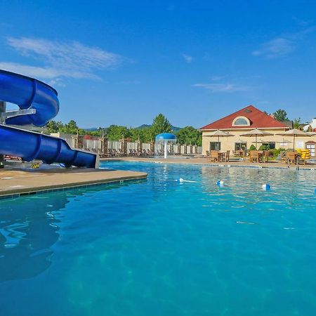 Music Road Resort Inn พิเจนฟอร์จ ภายนอก รูปภาพ